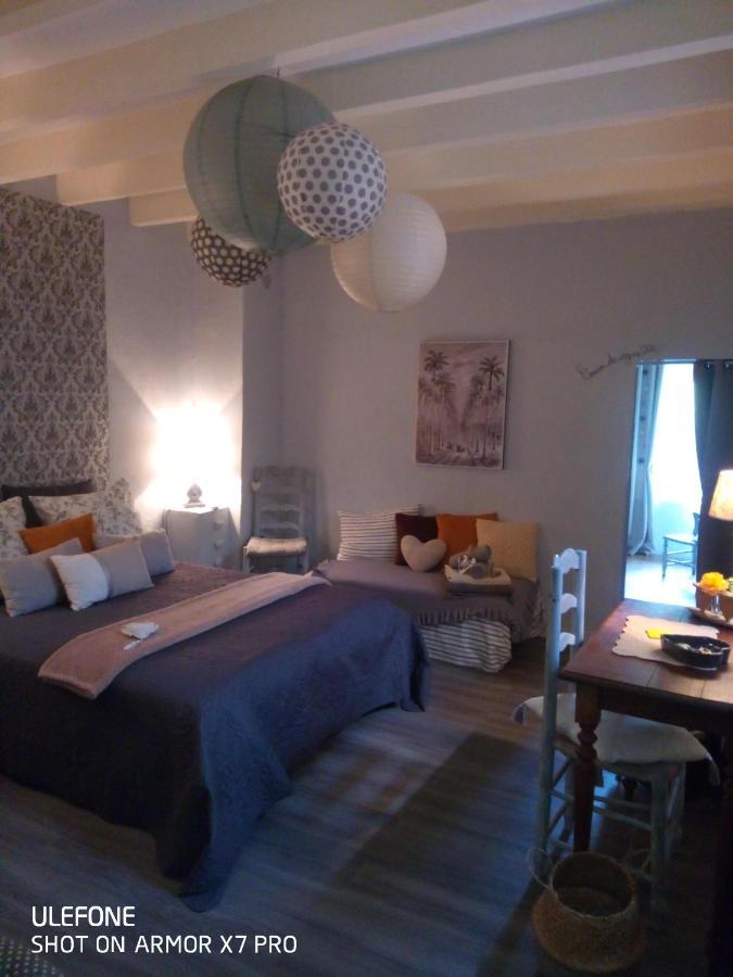 Bed and Breakfast Coeur De Vigne A Colombier 24560 Issigeac Zewnętrze zdjęcie