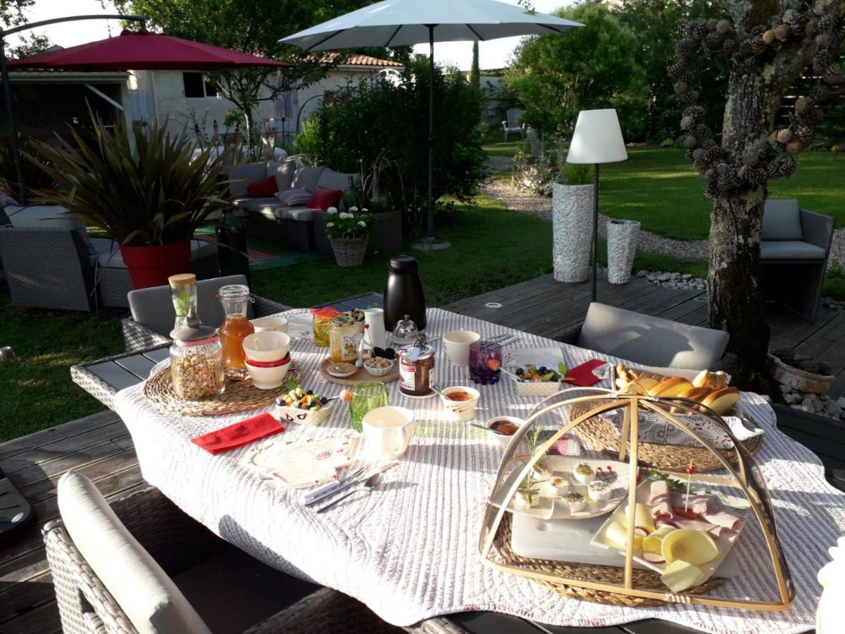 Bed and Breakfast Coeur De Vigne A Colombier 24560 Issigeac Zewnętrze zdjęcie